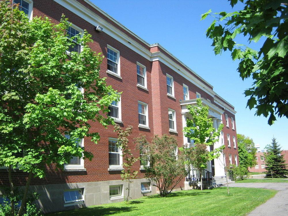 Unb Fredericton Accommodations Экстерьер фото