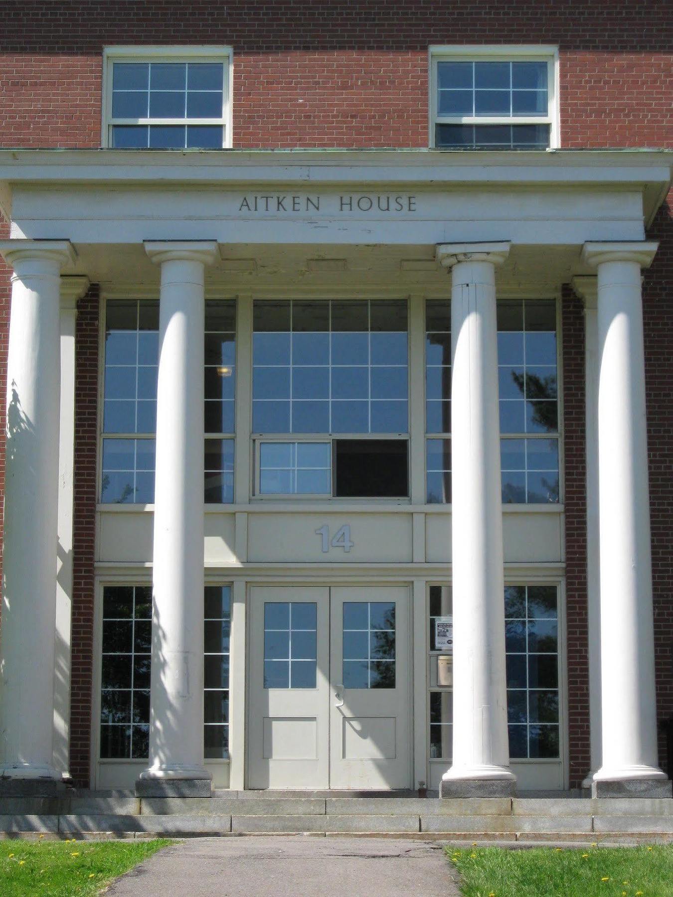 Unb Fredericton Accommodations Экстерьер фото