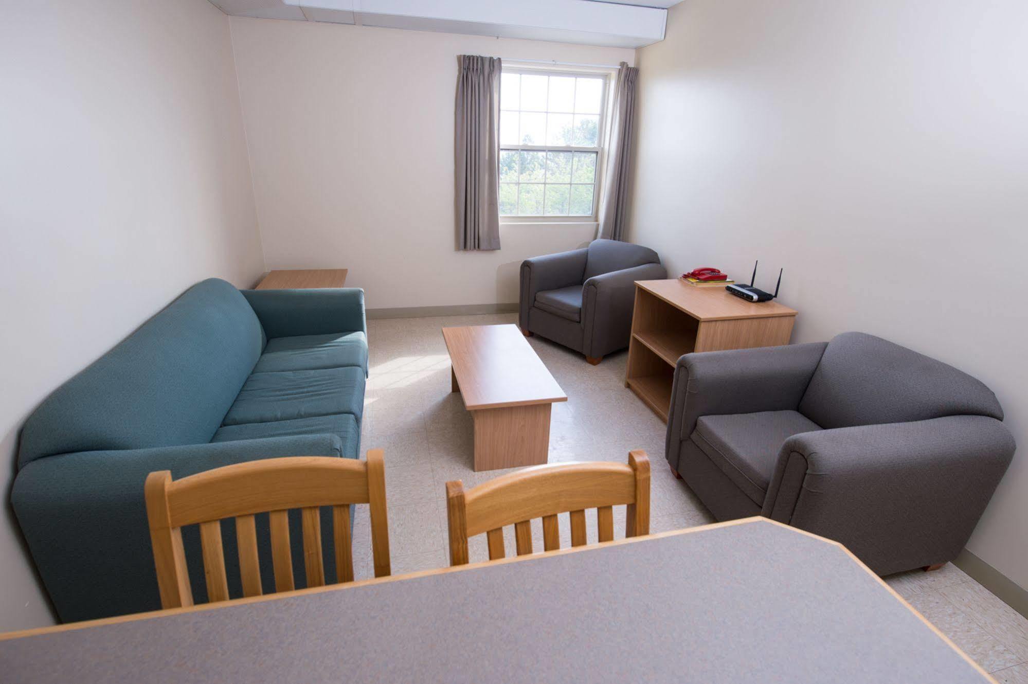 Unb Fredericton Accommodations Экстерьер фото
