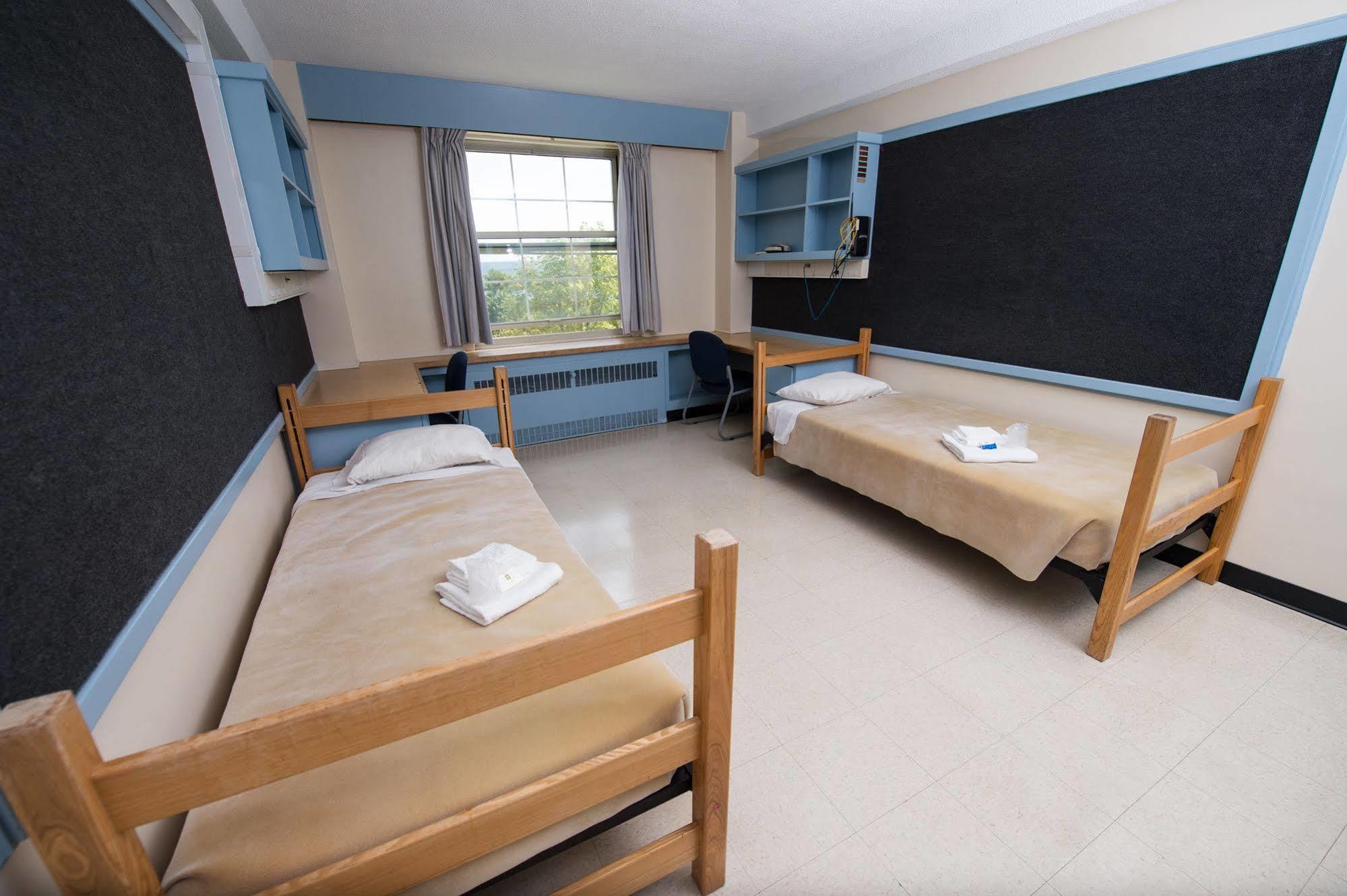 Unb Fredericton Accommodations Экстерьер фото